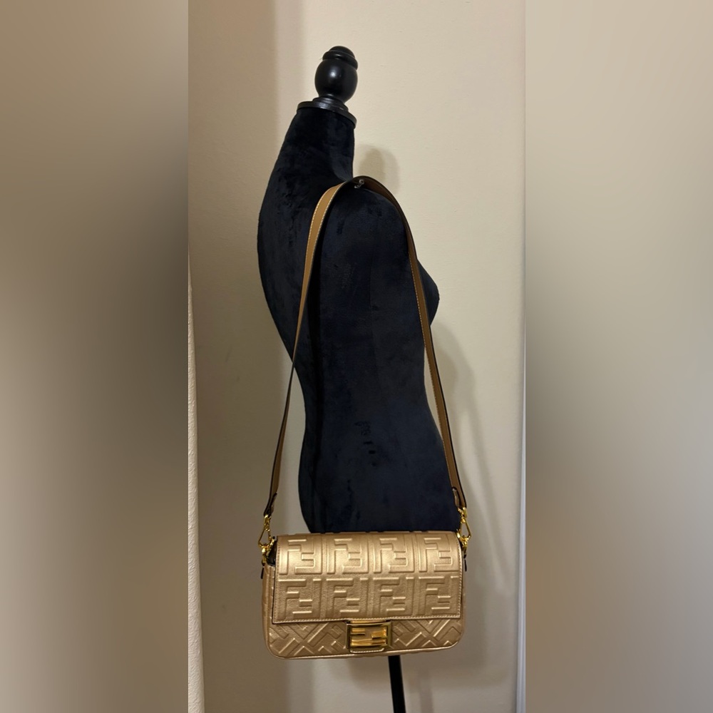 Fashion Gold Mono Quilted Medium Baguette Shoulder Bag - Picture 15 of 16
